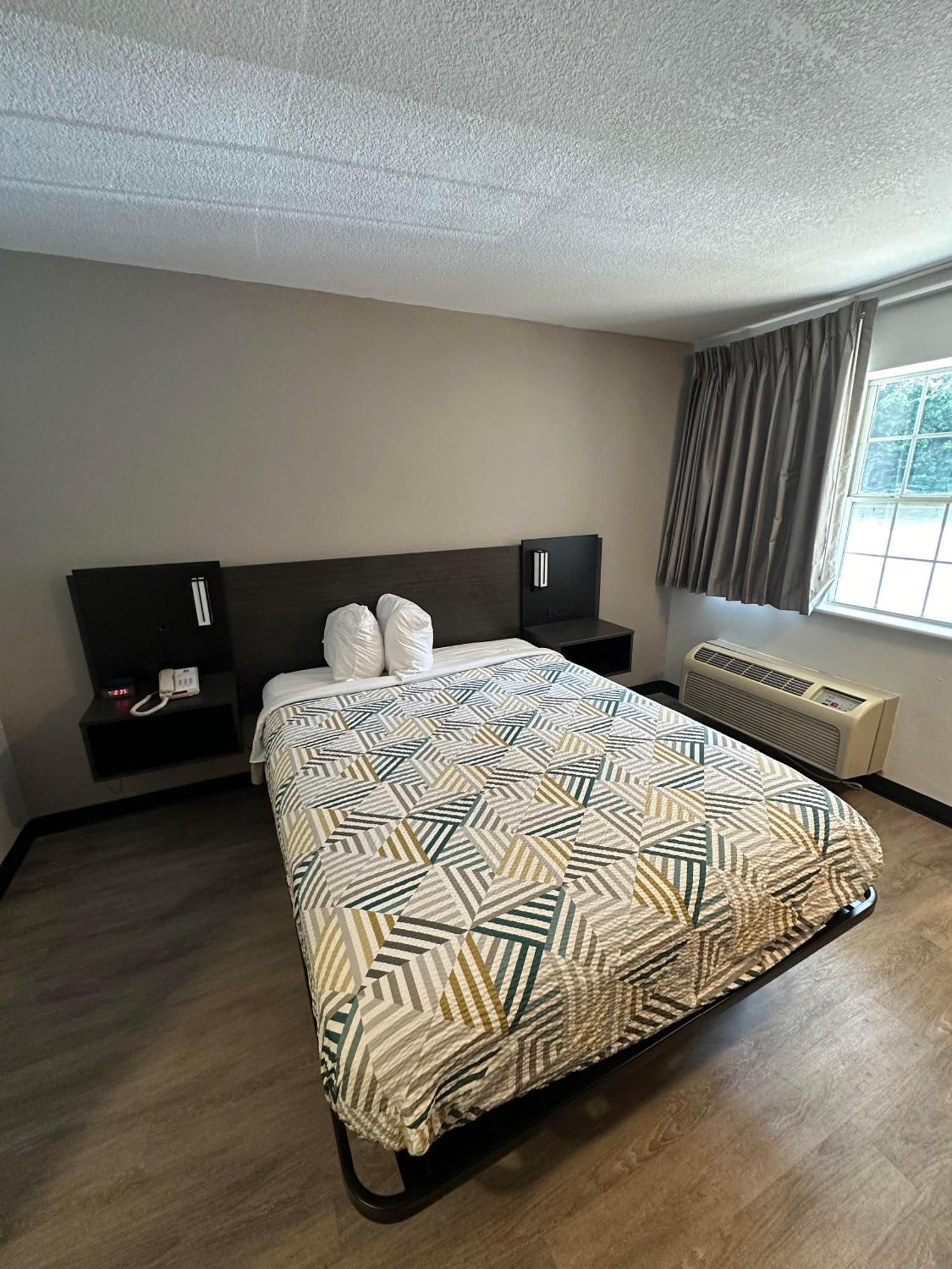 Motel 6 Columbus, Ga Columbus Airport Экстерьер фото